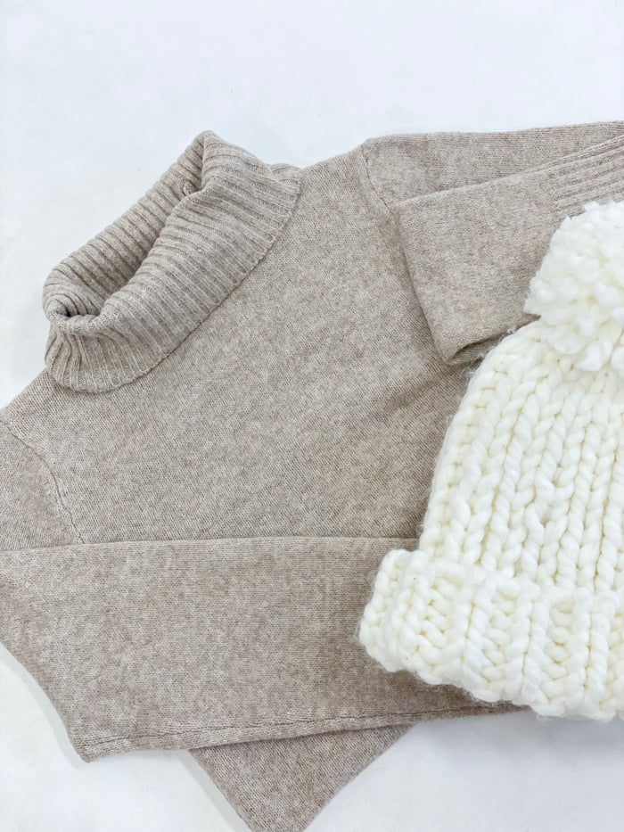 Basic Turtleneck Sweater Oatmeal