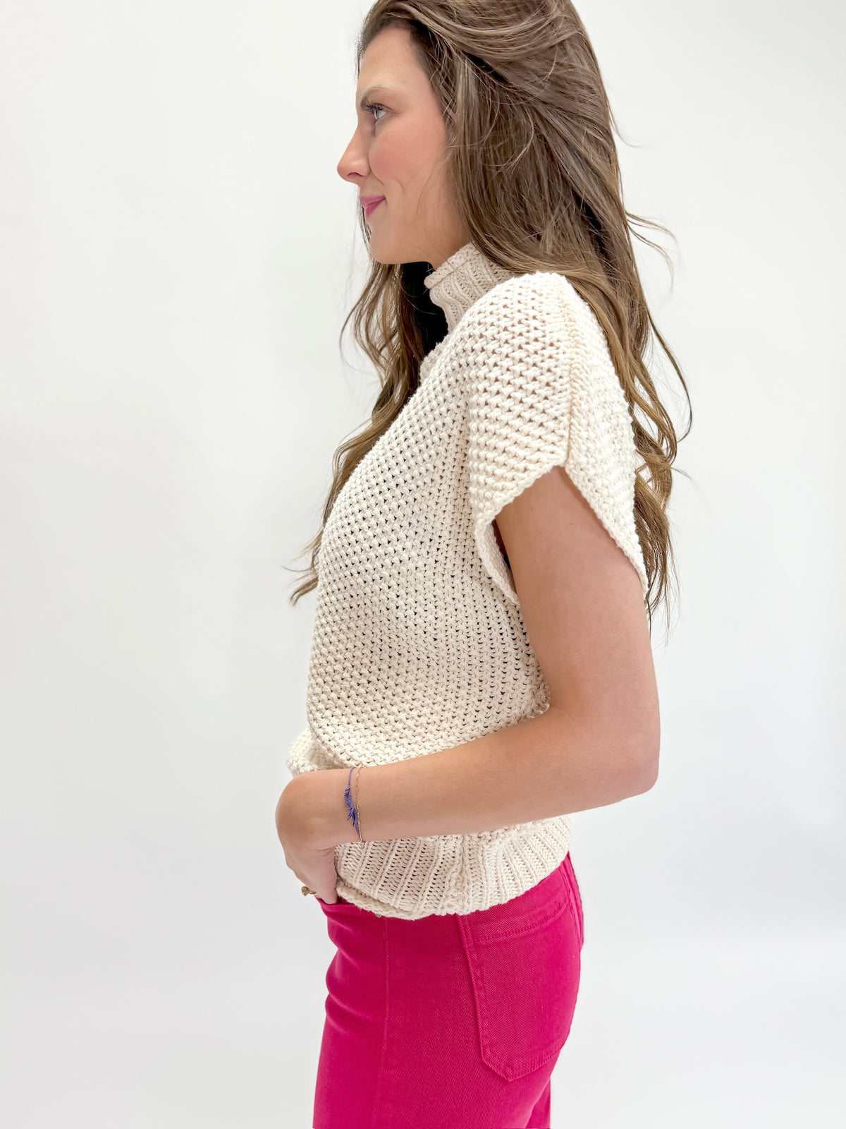 Knit Short Sleeve Turtleneck Sweater - Cream