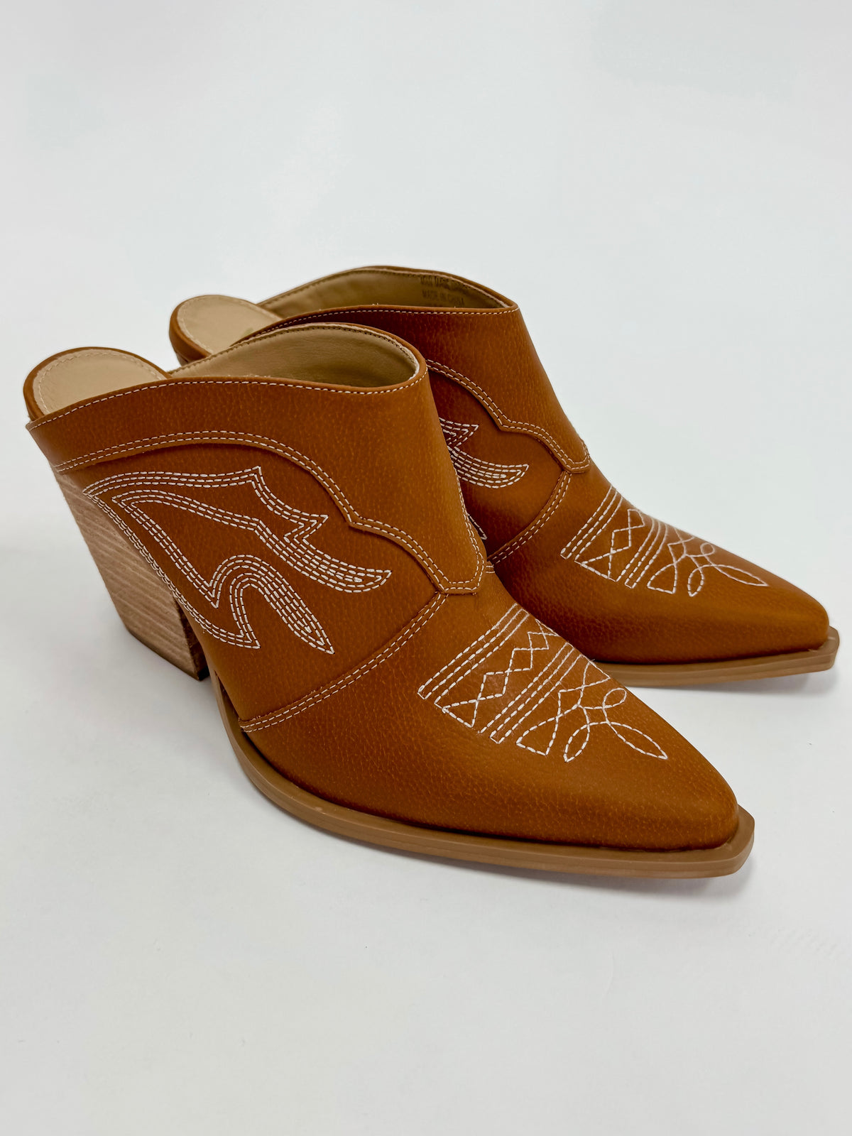 Wild West Charm Mules - Camel