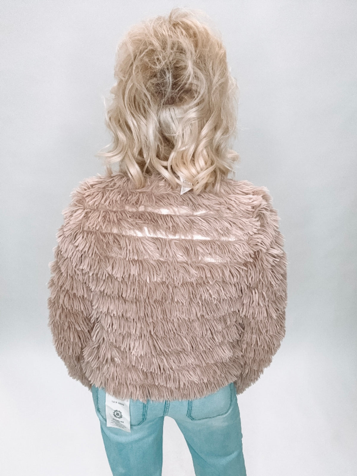 Snowfall Cozy Faux Fur Jacket Mocha