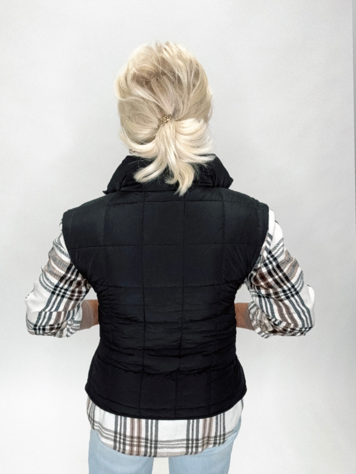 The Midnight Trail Zip Vest Black