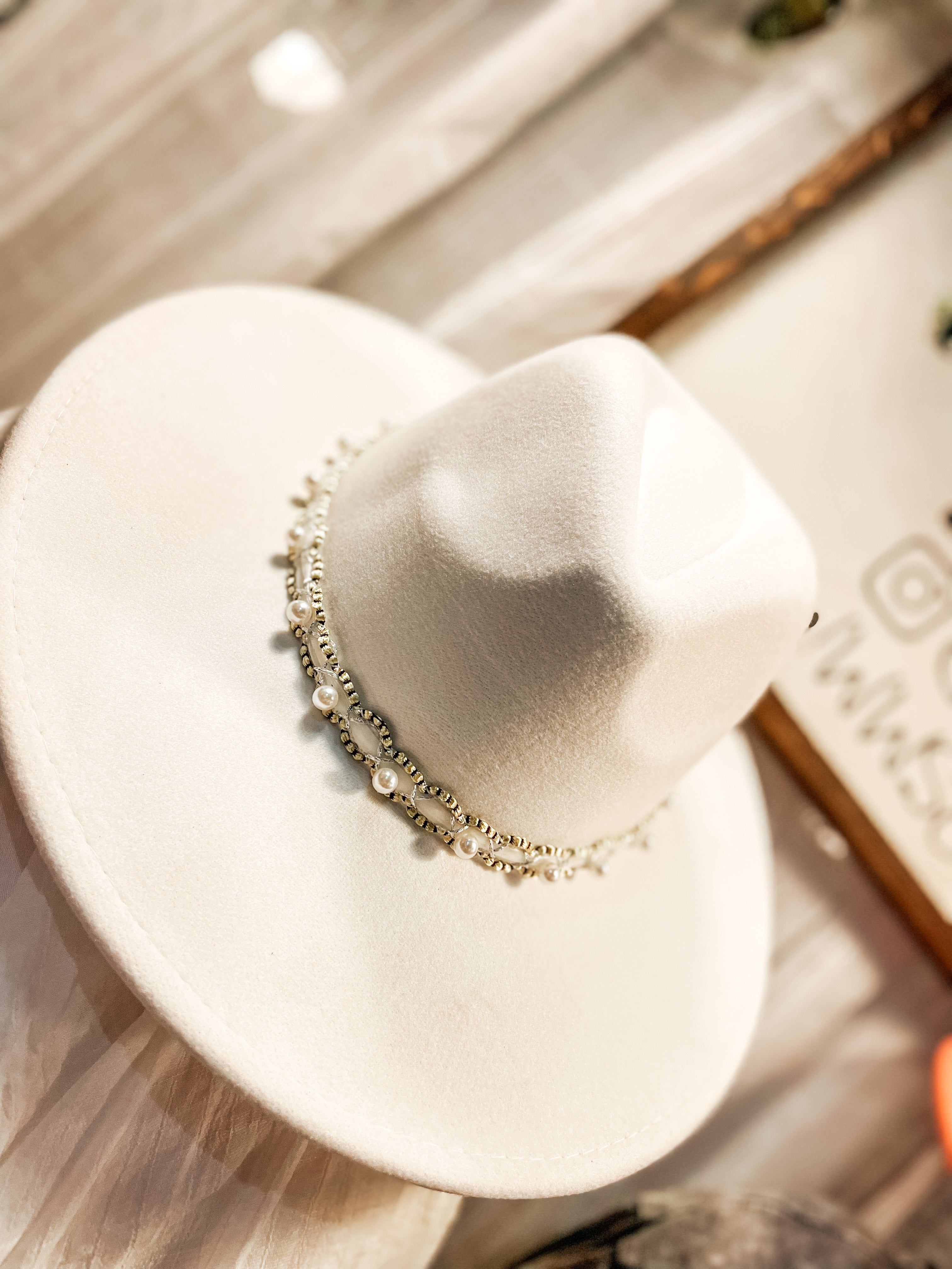 Ivory wide brim store hat